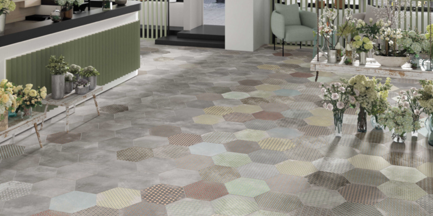 BLOOM FIELD H1 35,7X35,7 MATE