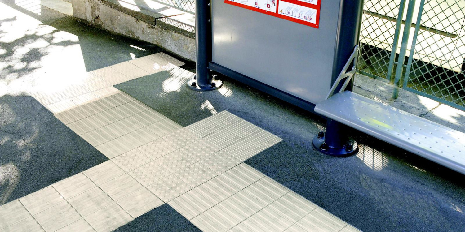 ATTENTION-SRVICE CODE 20X20 20X20