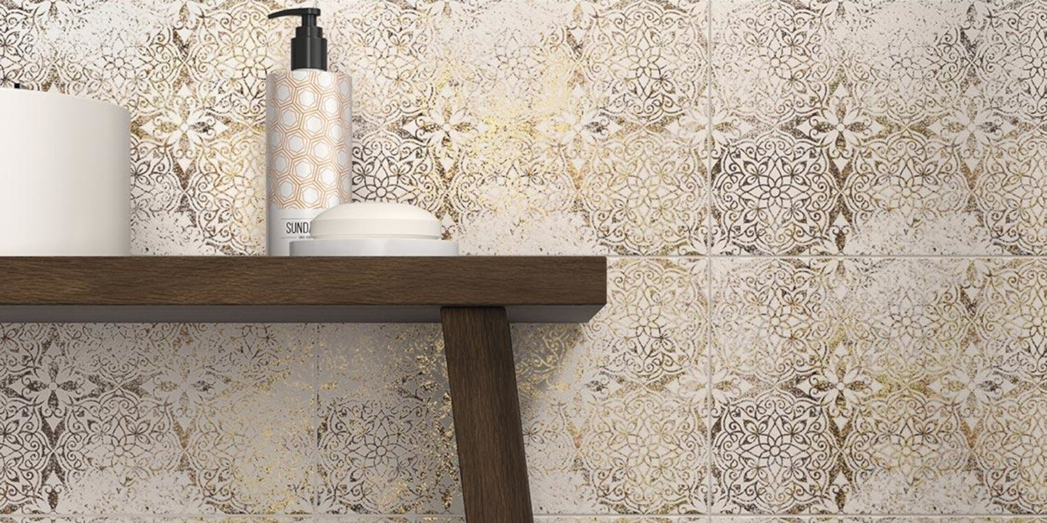NEUTRAL DECORO LACE SAND 25X38
